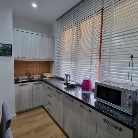 Apartamento Zyli Apts, By Bunker Art 2 Museum,