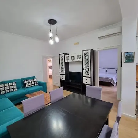 Zyli Apts, By Bunker Art 2 Museum, Apartment *
