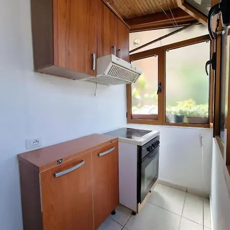 Zyli Apts, By Bunker Art 2 Museum, Τίρανα