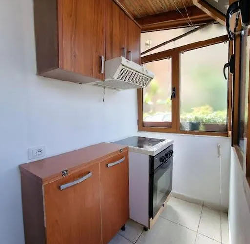 Zyli Apts, By Bunker Art 2 Museum, Tirana