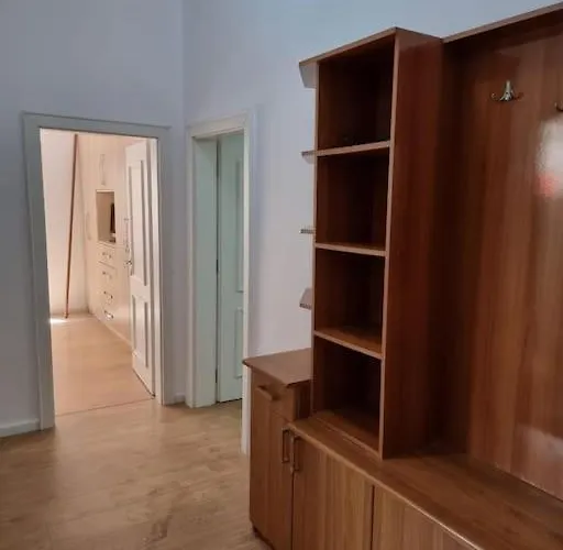 Appartement Zyli Apts, By Bunker Art 2 Museum, *